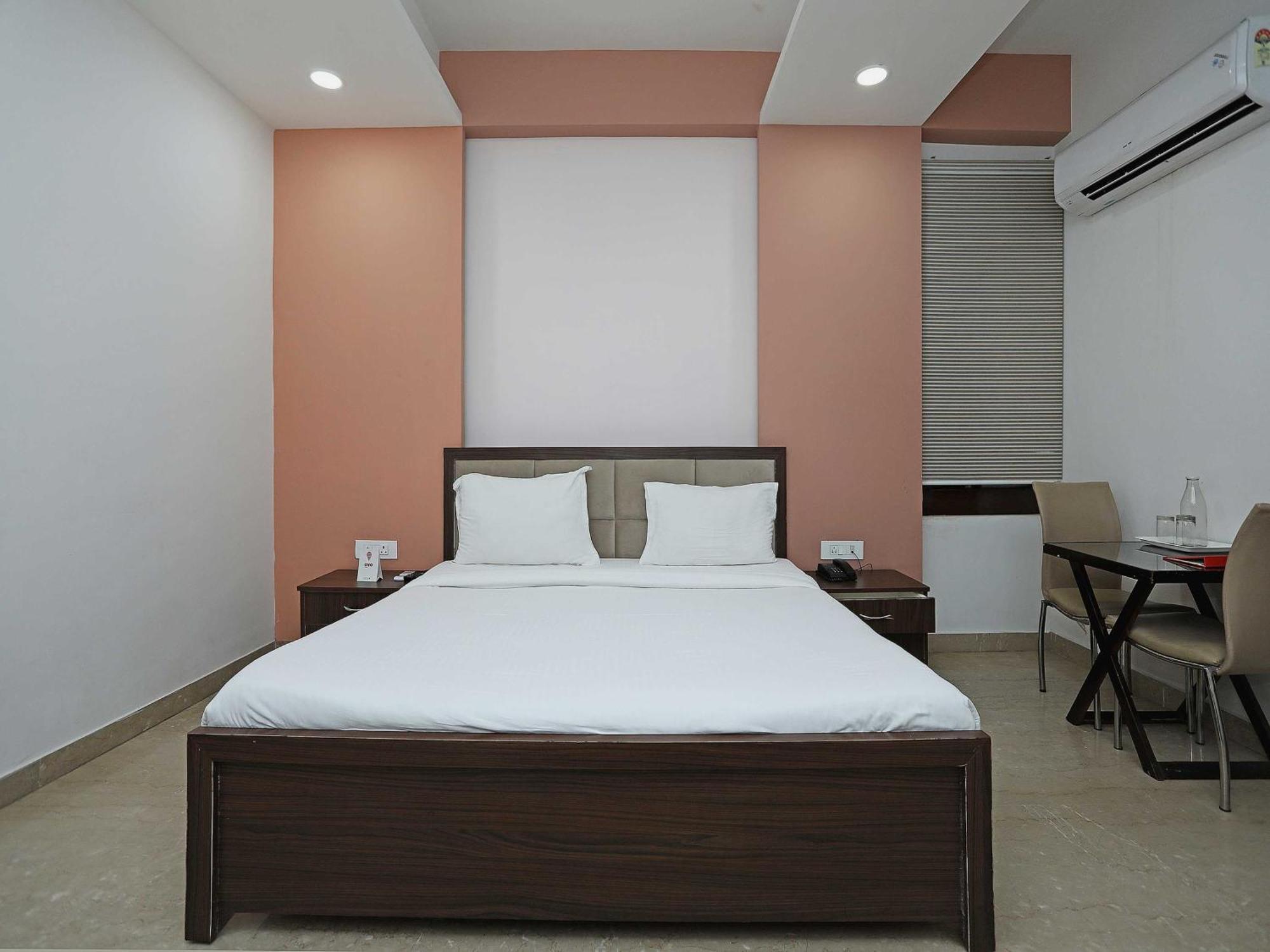 Hotel O Pravin Executive Gangapur  ภายนอก รูปภาพ