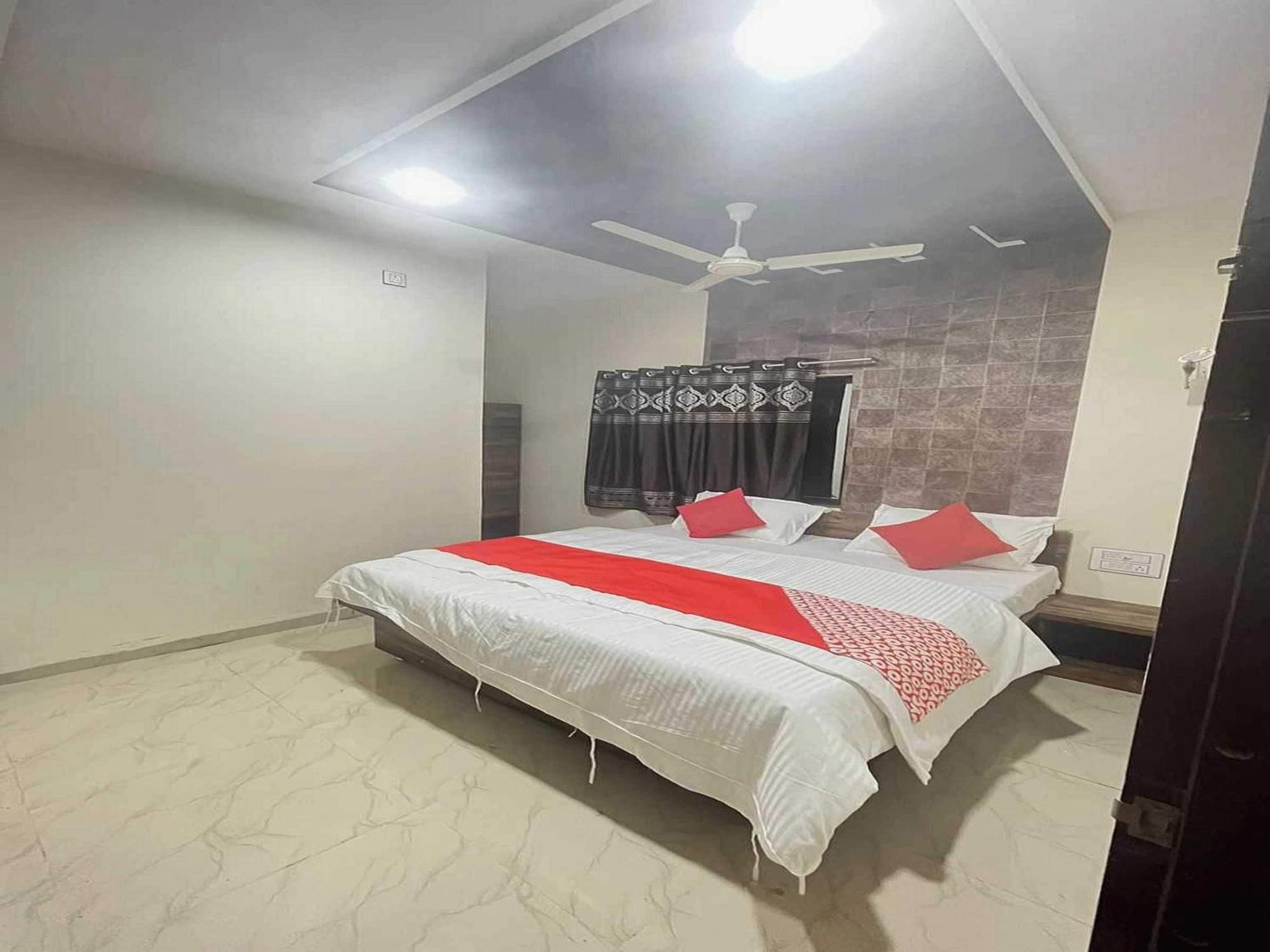 Hotel O Pravin Executive Gangapur  ภายนอก รูปภาพ
